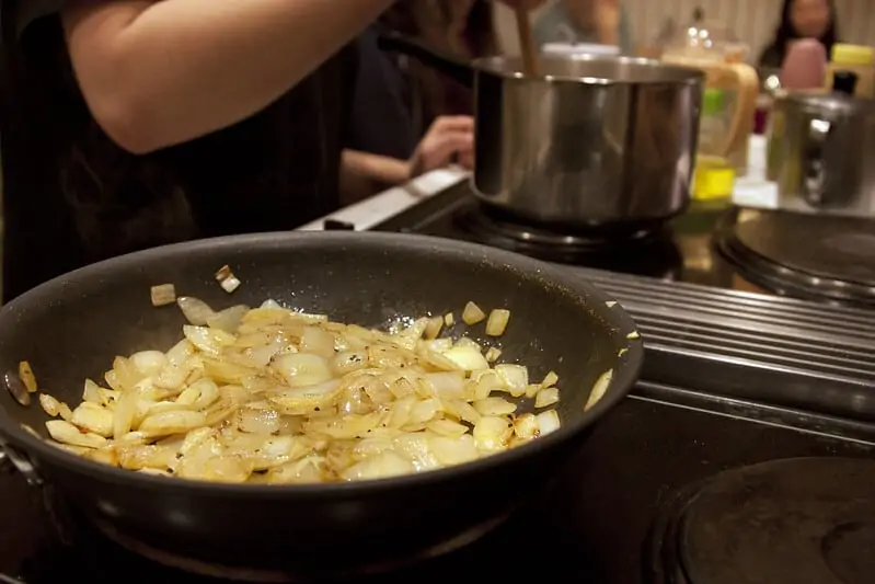 3 Saute Pans 3 Saute Pans